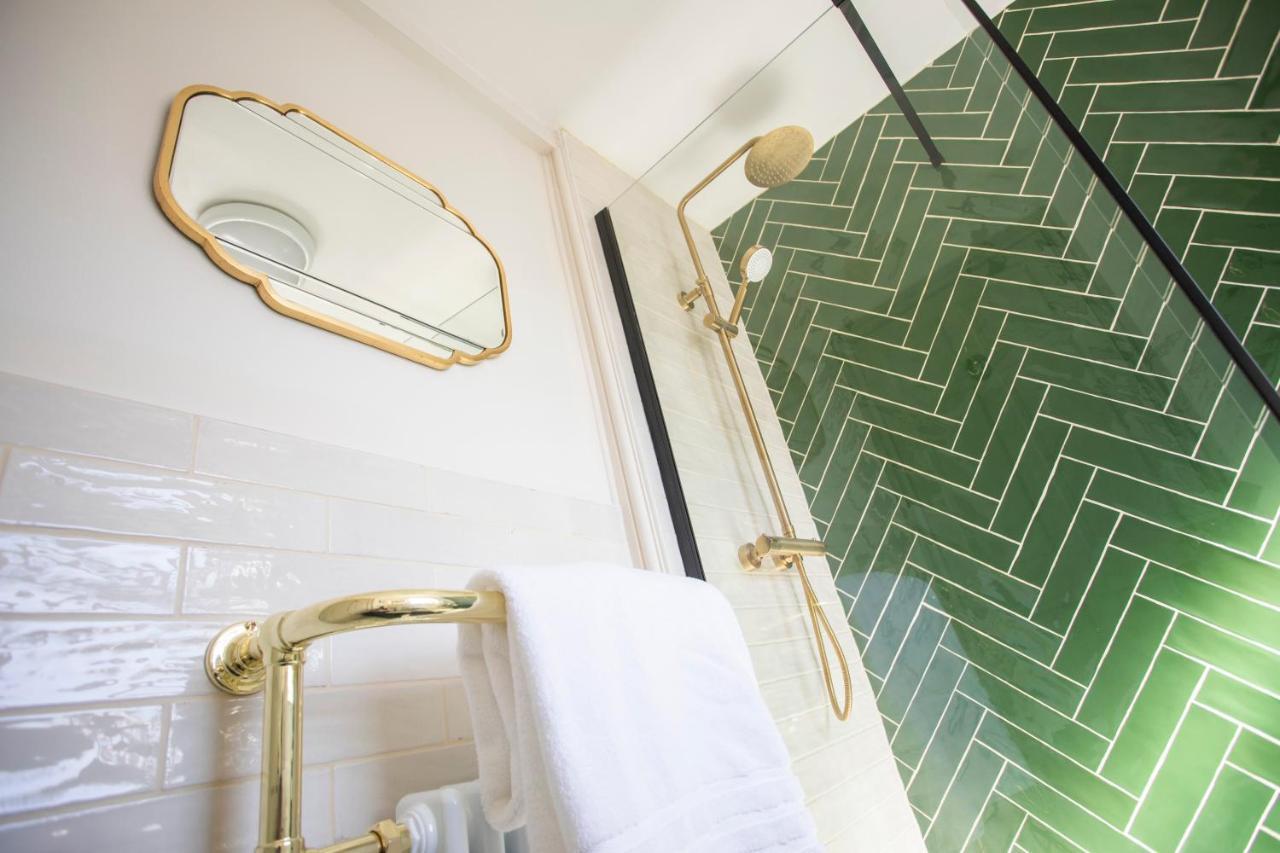 Luxe Townhouse - Private Sunny Patio - Close To Castle & Town - Perfect Break, Great For The Races, Workation & Exploring The Cotswolds Warwick (Warwickshire)